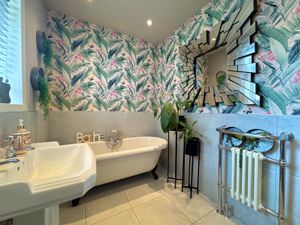 Photo 6- click for photo gallery